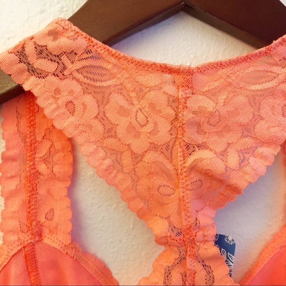 FREE PEOPLE NWT Galloon Lace Racerback Bralette Size XS in Neon Orange - Picture 12 of 16